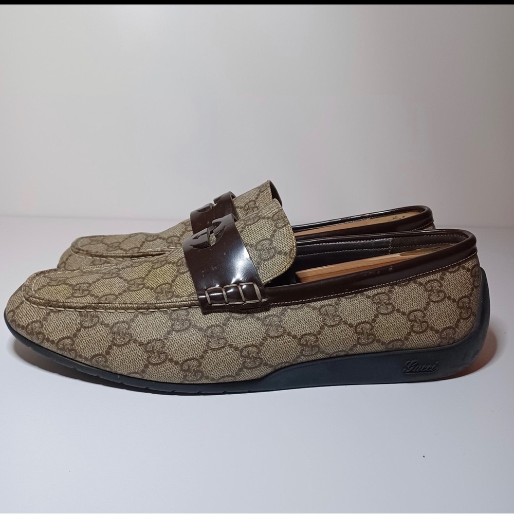 Gucci Beige and Dark Brown Slip-On Loafers